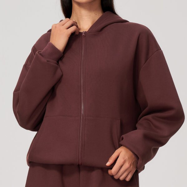 Casual zip-up sports jacket