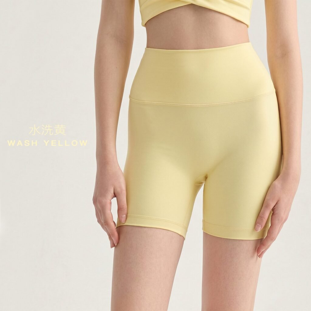 Nude-feel, seam-free 3-inch shorts