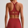 Form-fitting yoga tank top