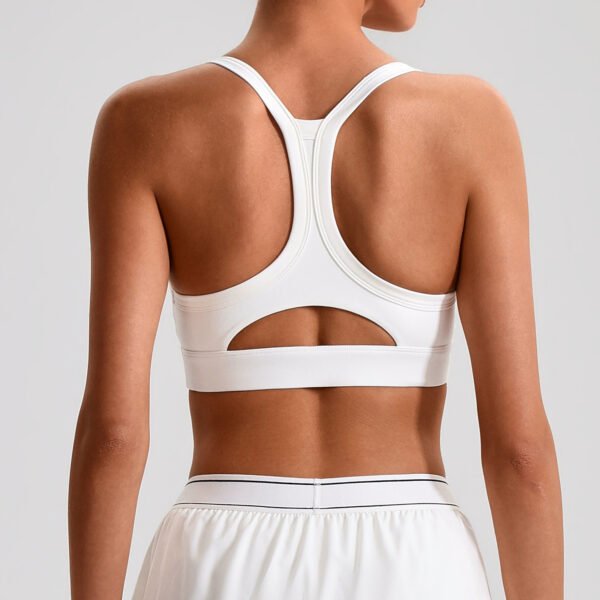 Form-fitting yoga tank top