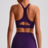 Form-fitting yoga tank top