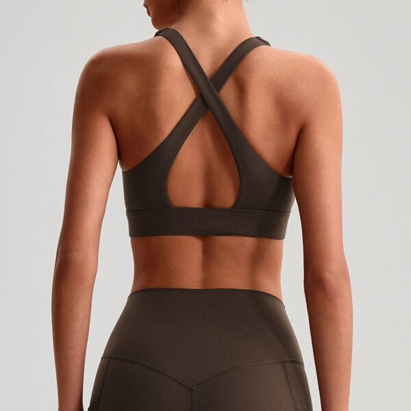Criss-cross back yoga bra