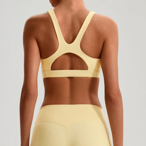 Shock-absorbing push-up yoga bra