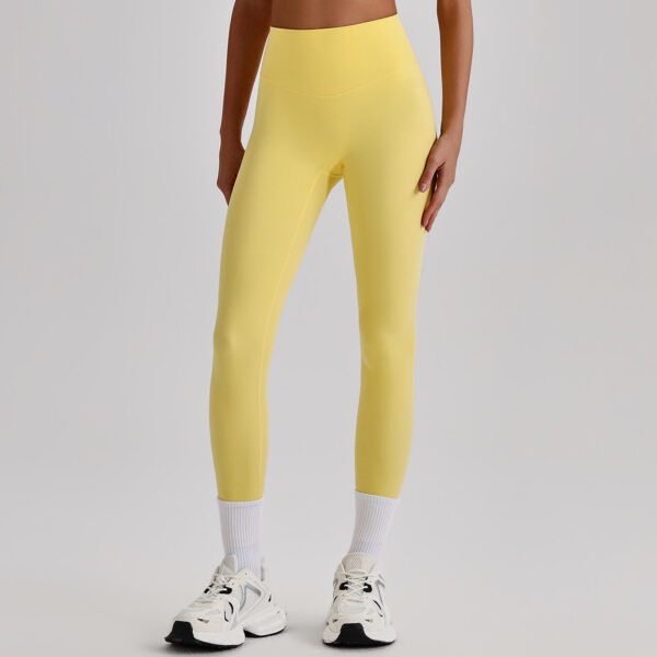 Naked-feel yoga leggings
