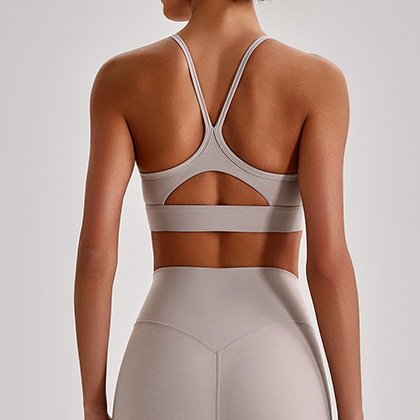 Nude-feel crisscross back sports bra