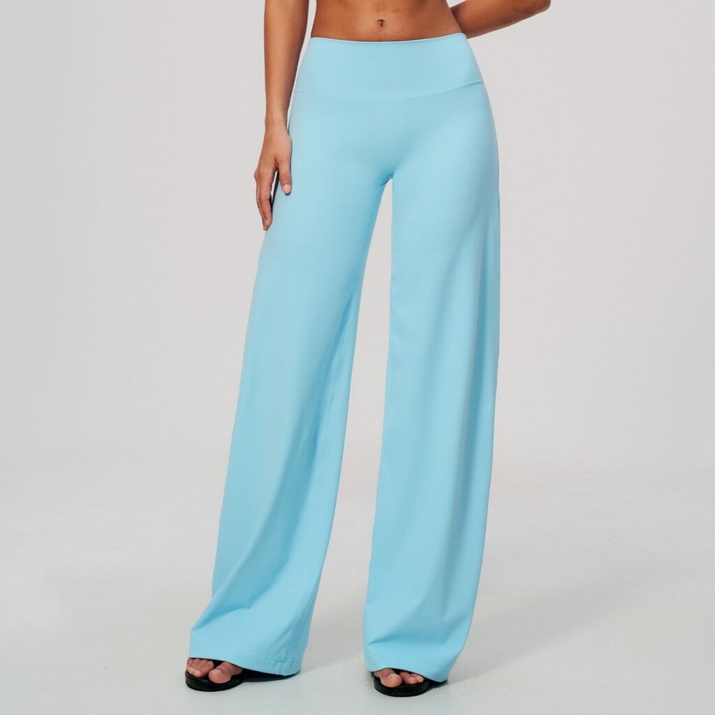 Athletic wide-leg pants
