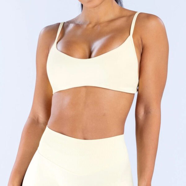 Strappy Cut-Out Back Fitted Sports Bra