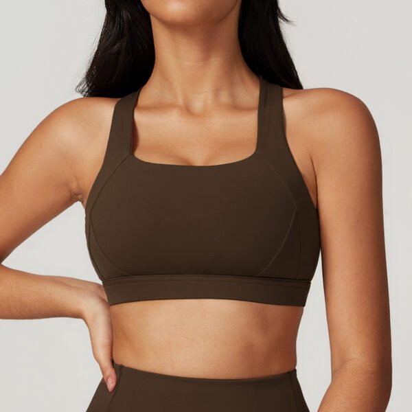 Cloud-feel fitted yoga tank top