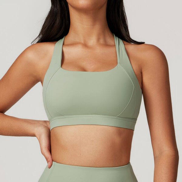 Cloud-feel fitted yoga tank top