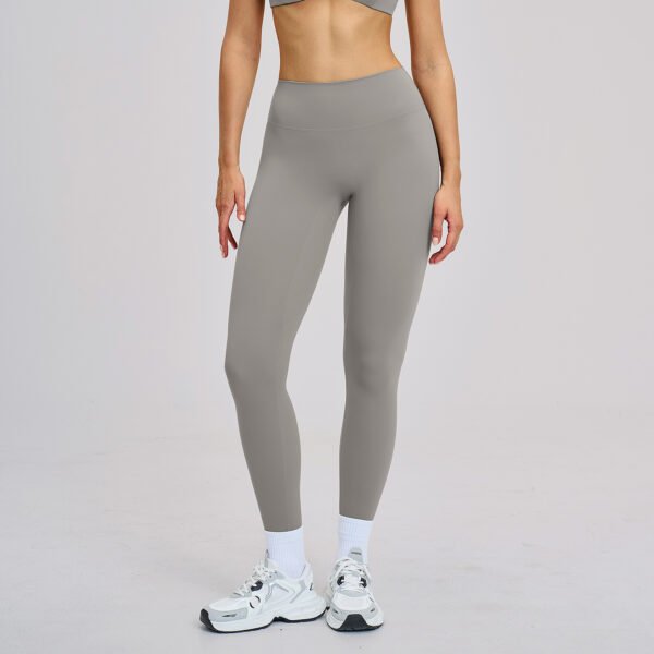 Brushed-finish tight athletic leggings